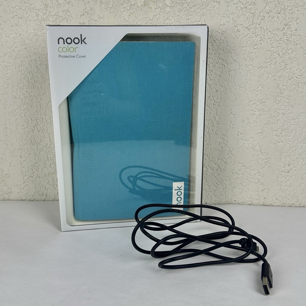 BARNES & NOBLE NOOKCOLOR 8GB TABLET. Model BNRV200. WiFi Bundle